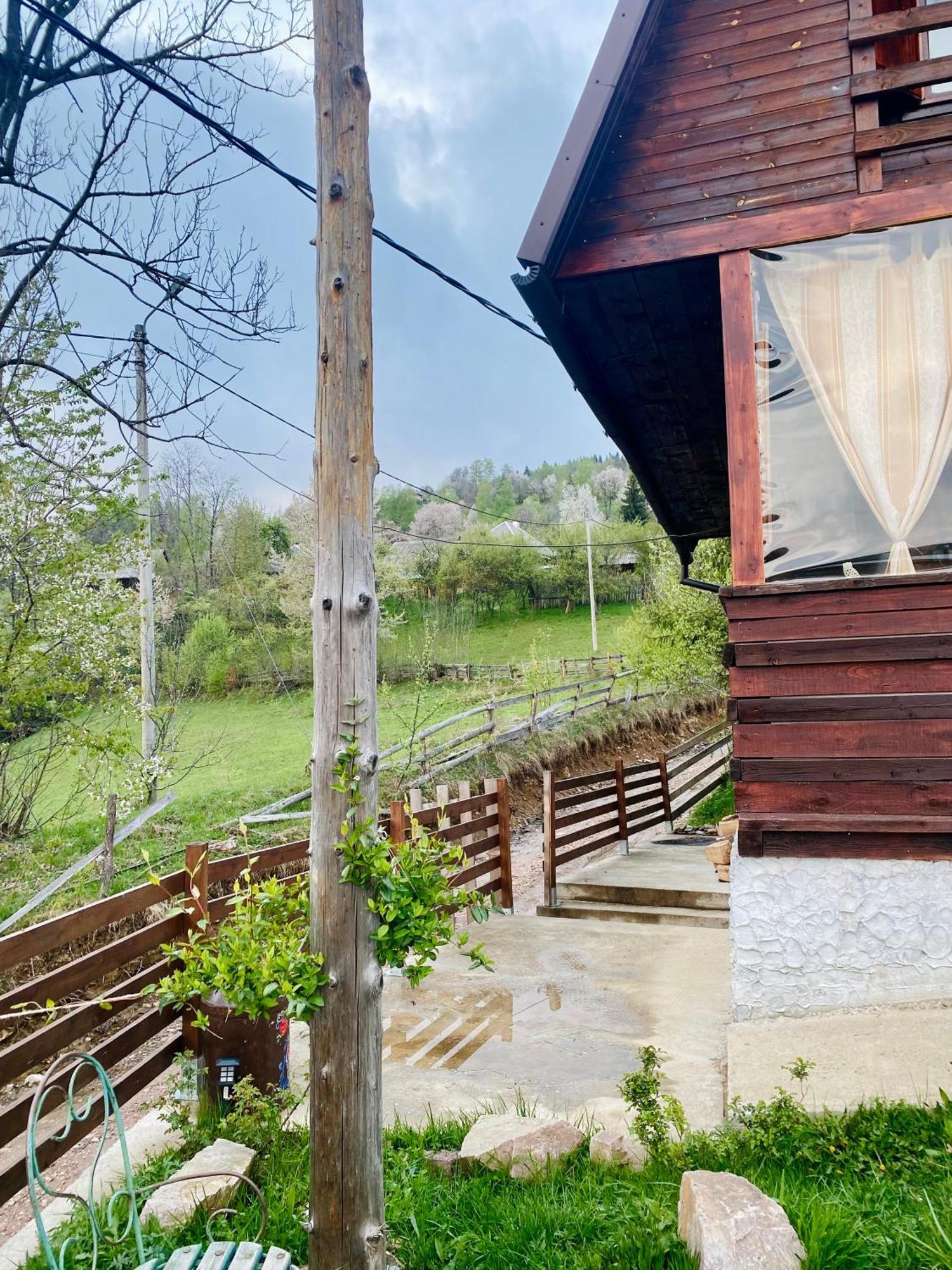 La Sofran Villa Matisesti Exterior photo